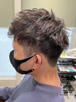 ブランシェ JR勝川駅前店&nbsp;2022年大人気スタイル【くせ毛を活かしたパーマ風モヒカン】