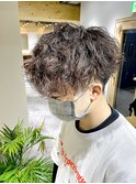 ツイストスパイラル／メンズパーマ／ニュアンスパーマ／波巻き