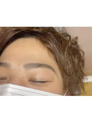 【千里山駅1分】マスク生活で注目の集まる目元◎眉毛で印象は大きく変わる！カット+眉カット￥4180☆
