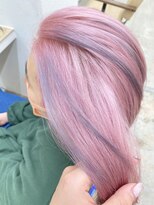 ニュート(Neut )&nbsp;ホワイトピンク×シルバー