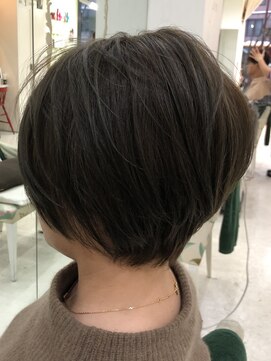 ジラ ヘアアンドメイク(girra HAIR&MAKE) 白髪ぼかし