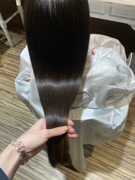 モードケイズ ラ ヴィ ベル(MODE K's la vie belle) 美髪ストレート髪質改善