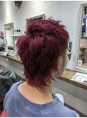派手髪×メリハリスパイキーショートウルフ