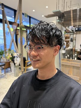 クルニエ(crenier) ツイストスパイラルパーマ