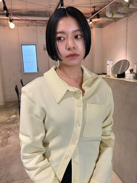 ルーム(Loom.) 切りっぱなしコンパクトボブ　地毛風カラー