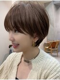 丸みショートカット/ハンサムショート/ハイライトカラー/小顔