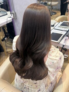 ロンド フィーユ(Lond fille) くびれヘア/顔周り/韓国/ボブ/レイヤーカット/前髪/カラー/池袋