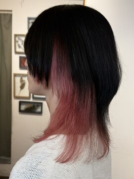 ミンティング(MINTing) ボブウルフ/ミディアムウルフ/ケアブリーチ/インナーカラー