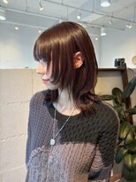 ローリーポーリークラウン(Roly Poly Clown)&nbsp;ウルフレイヤー/動きが付く抜け感ヘア/こえだ