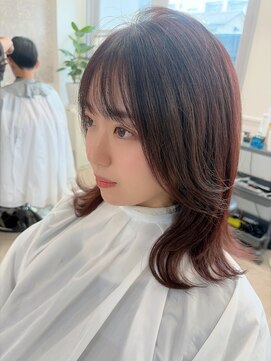 アルト(ALTO) 20代30代40代50代小顔韓国風顔周りレイヤーカット×ピンクカラー