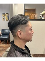 フクオカバーバープレイス(FUKUOKA BARBER PLACE) ツーブロックミドル