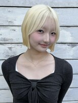 ブームボックス(BOOMBOX)&nbsp;美白に見えるハイトーンボブ