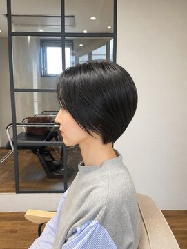 ソーエン バイ ヘッドライト 横須賀中央(soen by HEADLIGHT) 大人美人ショート［20代30代40代50代］
