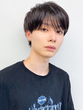 イロ バイ マグ(IRO by Mag) メンズカット夏カラーブリーチなし韓国風ツイストパーマ