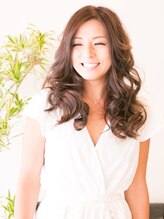 フリーリー(freely)