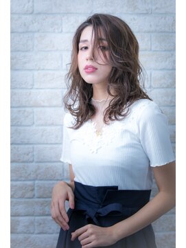 ヘアーアートシフォン 池袋西口店(Hair art chiffon) 厚めバングクラシカルワンレンフェザーロングセンターパート