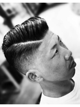 髪工房 フカダ フェードカット