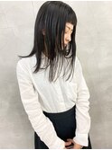 黒髪ぱっつんストレートロング
