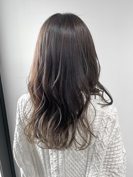 リグ 横浜(Lig.) 小顔ニュアンスセミロング暗めベージュカラーエアリーカール