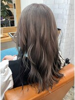 リコ 池袋東口店(Liko)&nbsp;明るめチョコラアッシュブリーチあり レイヤーカット