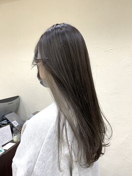 インデックスヘアーユー 錦糸町店(in'dex hair - U) イヤリング×グレー[錦糸町/錦糸町ブリーチ/ケアブリーチ]