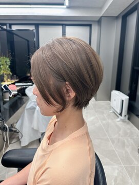 ハルキミナト ジャパン トウキョウ(HARUKI MINATO japan TOKYO) 20代30代40代50代耳かけショートナチュラルショートカット前髪