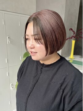 ジーナ 神戸 三田駅前(Zina) ショートボブ/フェイスフレーミング