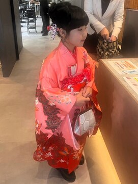 ピカイチ(pikaichi) *pikAicHi*七五三ヘアセット