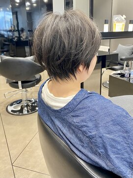 ハルキ ミナト ジャパン オオサカ(HARUKI MINATO japan OSAKA) 30代40代50代小顔似合わせカットくびレイヤーエモージュ大人可愛