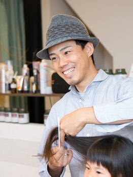 フラクタル(FRACTALE)の写真/お客様のライフスタイルを理解し、生活に合ったヘアスタイルを提案できます。似合わせ技術はお任せ下さい！