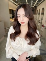 ラルム 新宿(LARME SHINJUKU)&nbsp;ミニウルフ/黒染め/髪質改善縮毛矯正/ストレート/レイヤー/新宿