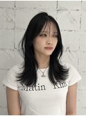 ミディアムレイヤーくびれヘアグレージュシアーグレージュ