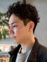 メンズサロン ブロック(Men's Salon bloc)&nbsp;アップバング ビジネス 30代 メンズパーマ ツーブロック 束感