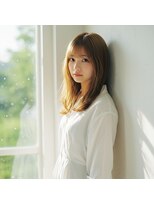 コトナ 越谷店&nbsp;ロングヘアー/透明感ベージュカラー/小顔ウルフレイヤー/越谷