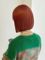 ローネス(LONESS)&nbsp;コンパクトボブ　赤髪　切りっぱなしボブ　ヘイリーボブ