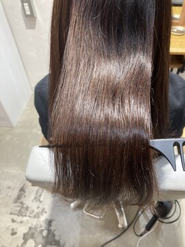 ユーリカ リチェルコ 四天王寺前夕陽ケ丘店 髪質改善アッシュカラー