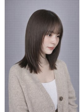 ヘアールーム アート(hair room a to by NYNY) ナチュラルレイヤー+グレーアッシュ