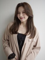 ヌヌ 渋谷 原宿 明治神宮前(nunu)&nbsp;レイヤーカットウルフカットボブグレージュオリーブべージュ