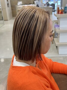 シャルムバイケンジ(Charm.by KENJE) 白髪ぼかし/脱白髪染め/レイヤー/ハイライト/レイヤーカット