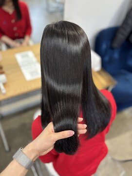 リラクオーレ 三宮 元町(LIRA CUORE) ダークブラウン×髪質改善縮毛矯正