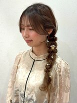 リム(Limb)&nbsp;ヘアアレンジ　編み下ろし