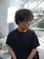 キュー(Cue_)&nbsp;メンズニュアンスパーママッシュセンターパート2wayスタイル