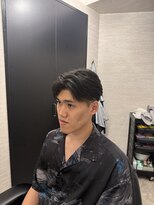 アントレース 東池袋店(UNTRACE)&nbsp;センター分け【メンズ/バーバー/理容室】