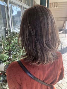 サンク ドリームプラザ店(CINQ) CINQ ミディアムレイヤーxシルキーベージュ