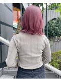 ピンクベージュ_暖色系カラー_外ハネボブ_ぶつ切りボブ