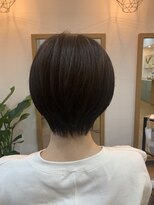 ヘアーズリッカ(Hair.s Rikka)&nbsp;襟足はくびれすぎない低めの丸みショート