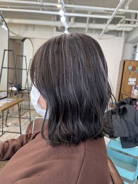 リノカヒリ(Lino kahili) ホワイトハイライト