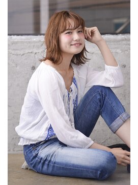 アフェクト 上大岡(affect) 外ハネ/レイヤースタイル/プリカール