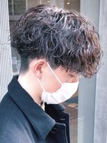 無造作パーマ波巻きスパイラルパーマツーブロックコンマヘア