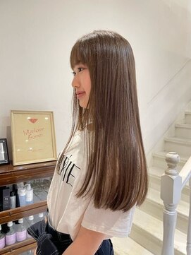 テンバイシオミエイチ(10 by shiomi H) 愛されことりベージュ×ぱっつん前髪